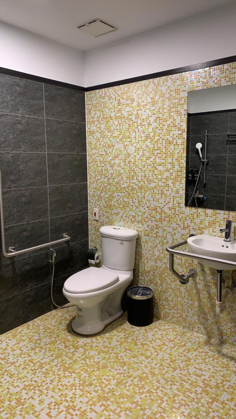 Check Inn Express New Taipei Tamsui Exterior photo